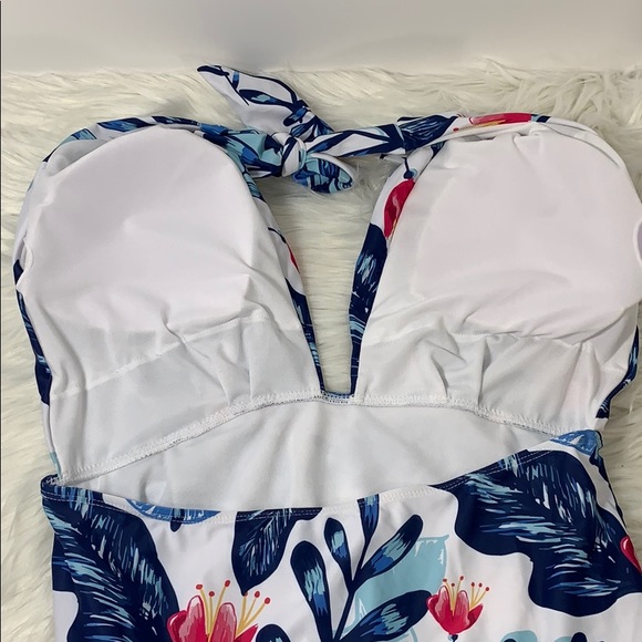 Backless deep plunge high waisted swim suit XL - Picture 5 of 7